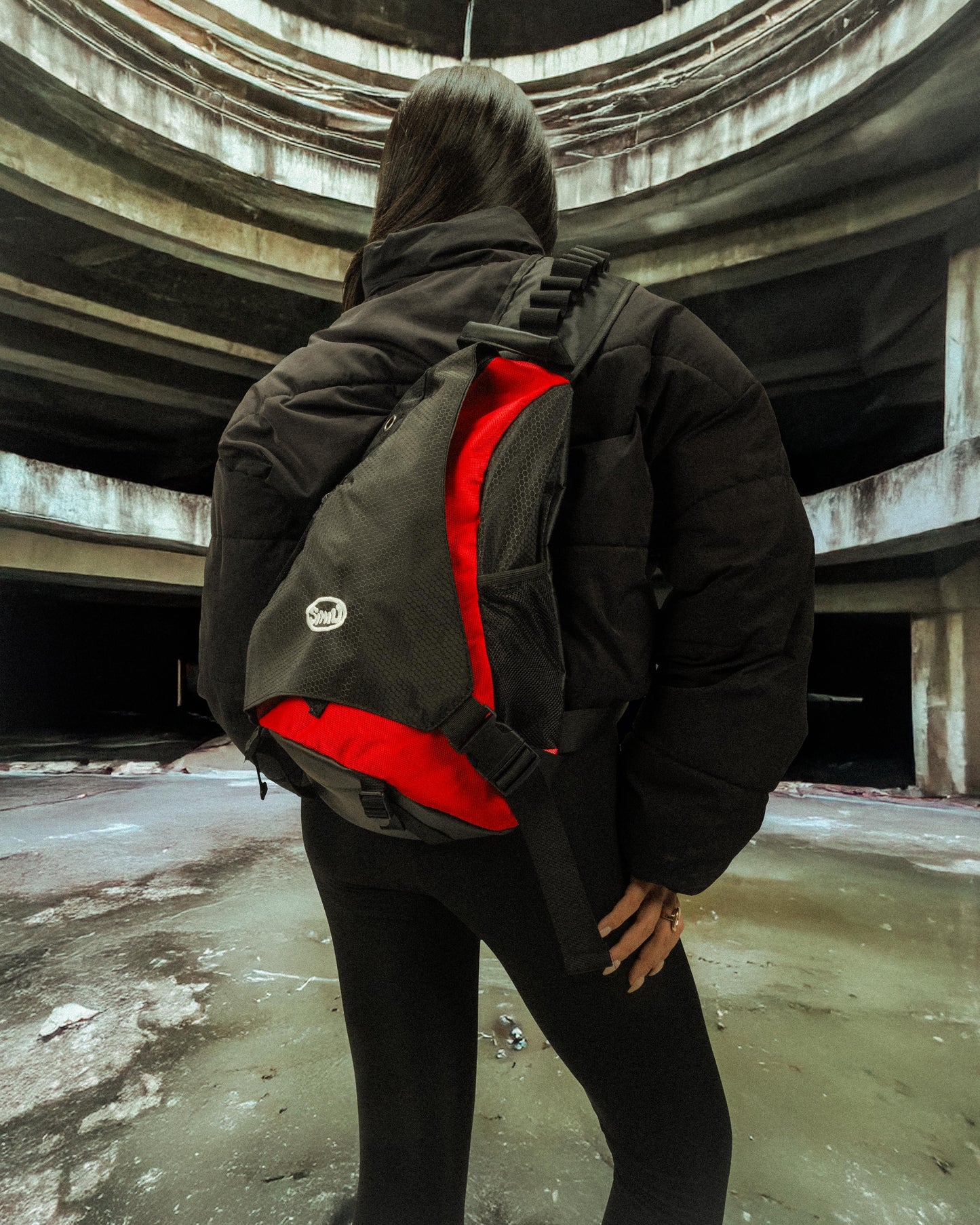 DARK BLUD SLING BAG